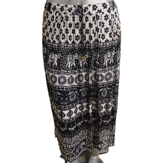 saia Maia indiana longa estampada plus size com elástico na cintura