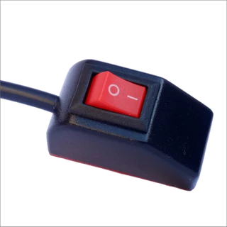 Interruptor Universal Carro Barco Ônibus Caminhão Auto Adesivo 12v a 24v Pequeno C/cabo 50cm em Oferta na Shopee