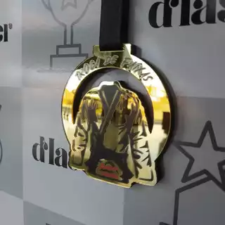 Medalhas Artes Marciais - 9x8cm MDF + Acrílico MD01