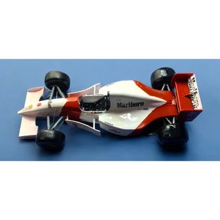 McLaren MP4/8 Ayrton Senna 1993 - 1:18