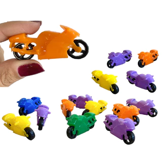 100 Mini Motos de Plástico Coloridas de 6cm