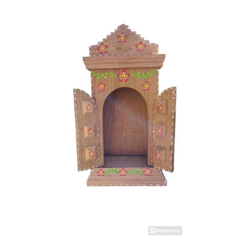 Oratório rústico em madeira maciça, medindo 40 cm. | Shopee Brasil