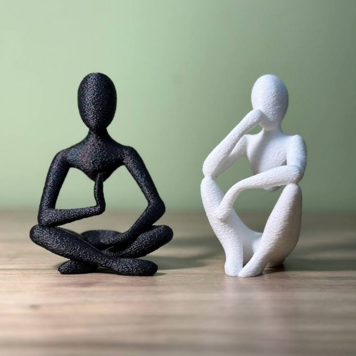 Escultura Homem Equilibrista