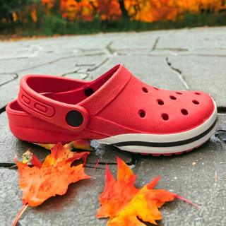 Babuche Adulto Crocs Com Listras Calce Fácil Extremamente Confortavel Três Marias Shoes