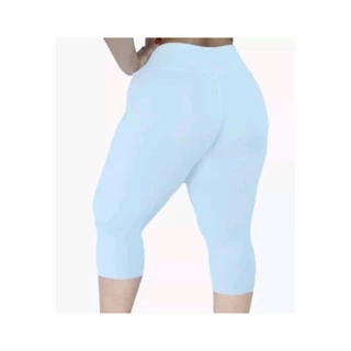 Capri Corsário plus size em suplex branco grosso.