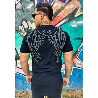 Camiseta Masculina Longline com Pedraria Estampa