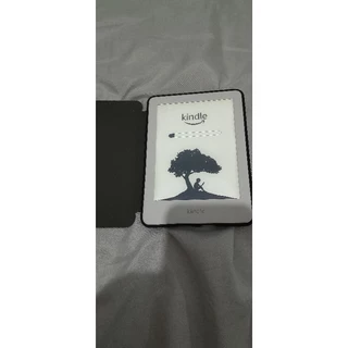 Kindle Amazon 10ª Geração Branco Paperwhite - 8 GB - 6 Polegadas