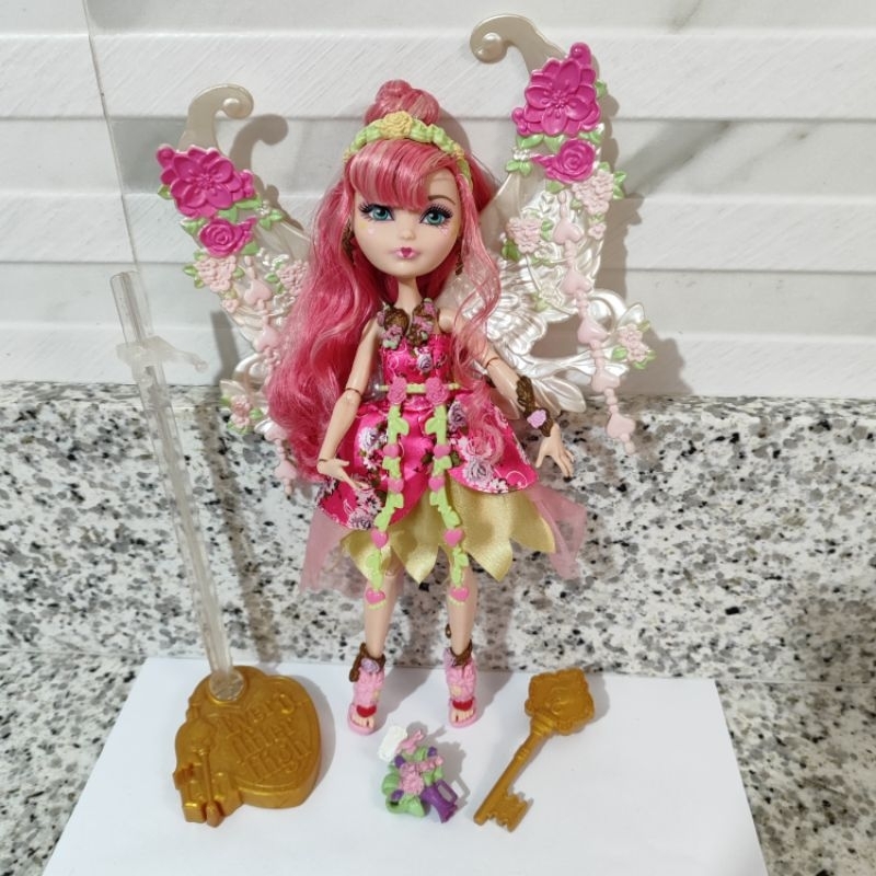 Boneca Ever After High Cupido Heartstruck | Shopee Brasil
