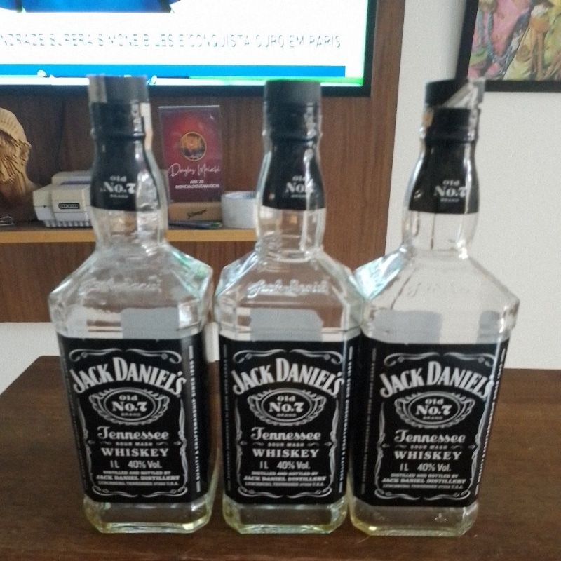 Garrafa Jack Daniels kit com 3 garrafas | Shopee Brasil