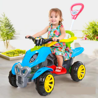 Quadriciclo Infantil Com Pedal e Haste Carrinho De Passeio Moto Menino e Menina Dia das Crianças