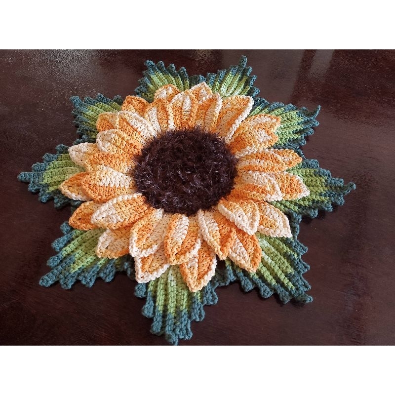 mega flor Girassol de crochê para aplicação em trilho de mesa