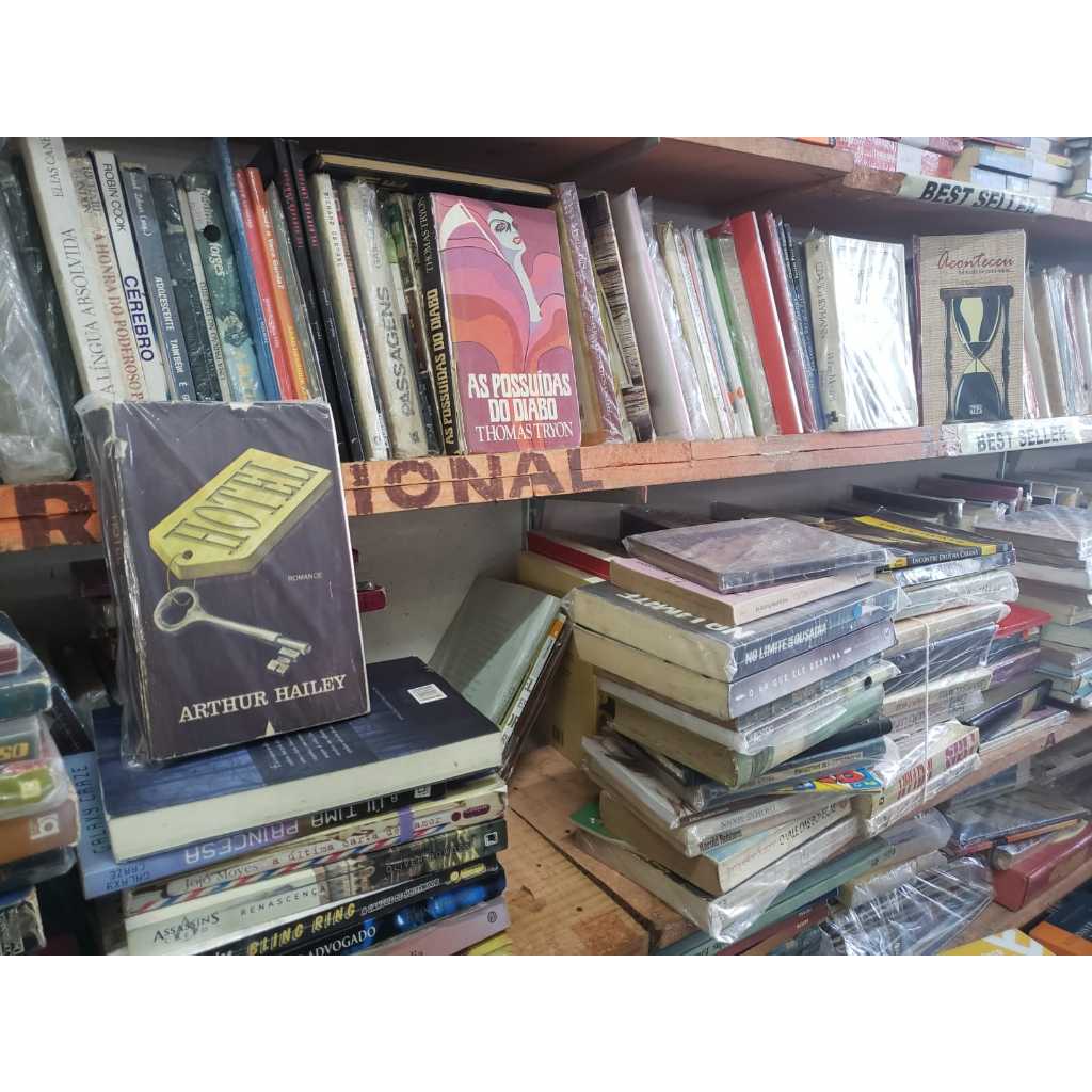 Outlet das Editoras Sebo de Mauá Livros Usados Pacote com 1 Quilo Para ...