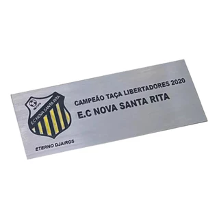 Placa Aço Inox Escovado 2,5x6 cm com Gravação Personalizada em Baixo Relevo Plaqueta