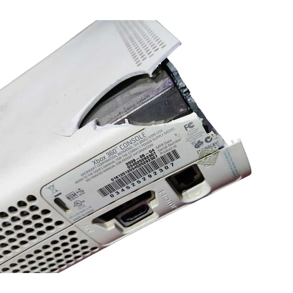 Console Xbox 360 fat NÃO FUNCIONA P TIRAR PEÇAS