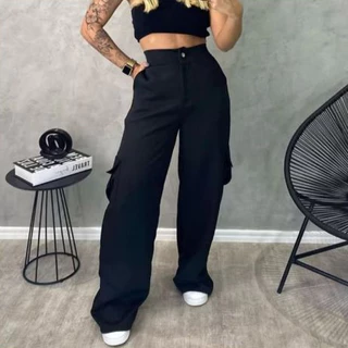 Calça cargo alfaiataria feminina pantalona com bolsos laterais