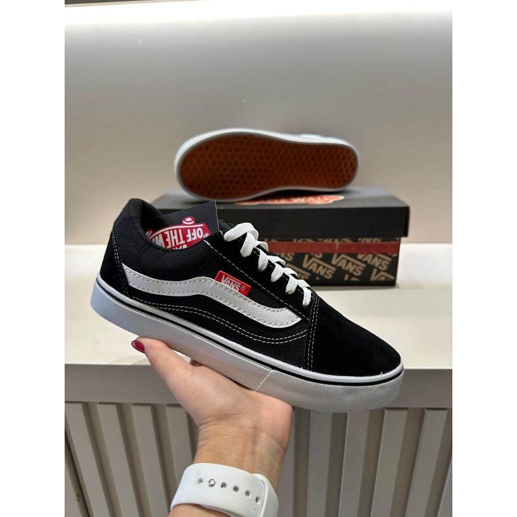 TENIS OLD SKOOL MASCULINO E FEMININO RESISTENTE E CONFORTAVÉL DE SOLADO RETO