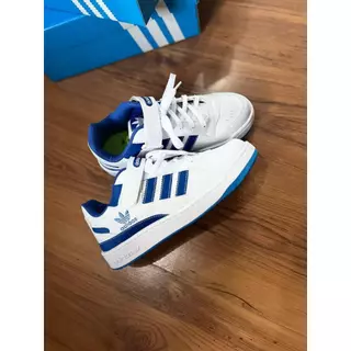 Tenis Fórum low unissex com velcro feminino masculino 3 listras