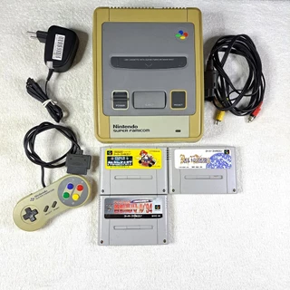 Console Super Famicom com Controle Original e Mario Kart. Detalhe na traseira na última foto.