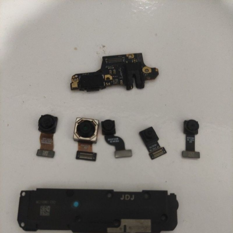 CAMERA POCO X3 NFT É CONECTOR DE CARGA