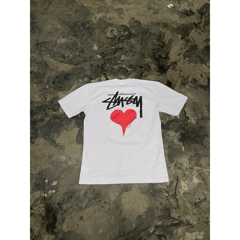 Camiseta Streetwear Stu Coração Estampada Camiseta Oversized Algodão 30.1