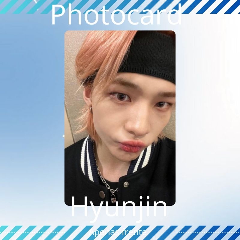 StrayKids ランダムトレカ フォトスタンド Hyunjin StrayKids ランダムトレカ フォトスタンド Hyunjin StrayKids ランダム