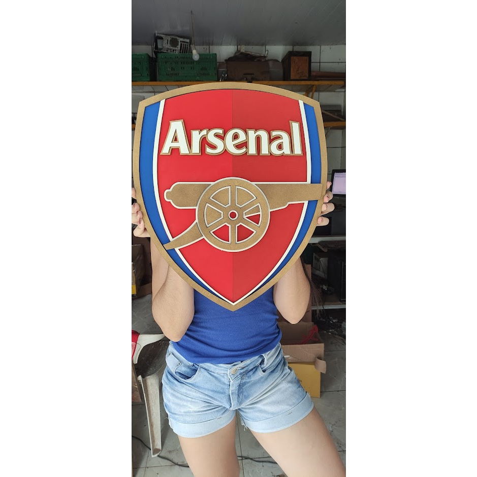 Escudo Arsenal Football Club No Tamanho Grande 59CM em Alto Relevo. Brasão Arsenal.