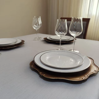Toalha de Mesa Decoração Luxo Maquinetado 6 e 8 cadeiras varias cores Envio Rapido - Toalha paraMesa