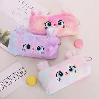 Estojo com textura de pelo degradê e chaveiro pompom CriatIvo Cor Gradiente para Menina De Pelúcia Lápis,pode ser utilizado para guardar lápis, canetas, borrachas e outros materiais escolares