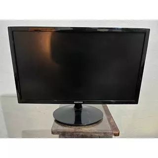 Monitor Samsung 24" com Hdmi S24D332H