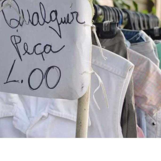 desapego roupas e acessórios femininas (no mínimo 3 peças) BRECHÓ