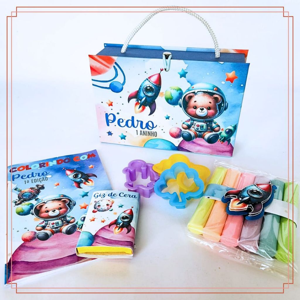Maletinha Personalizada para Lembrancinha no tema da sua festa - Cartonada