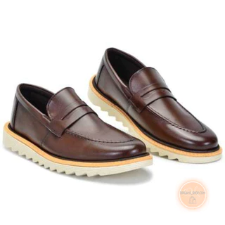 Sapato Oxford Tratorado Social Casual Derby Elástico Confortável Lançamento Masculino Off