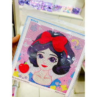 Kit de Pintura Diamante 5D - Personagens Femininos - Diversos Modelos - Menor Preço