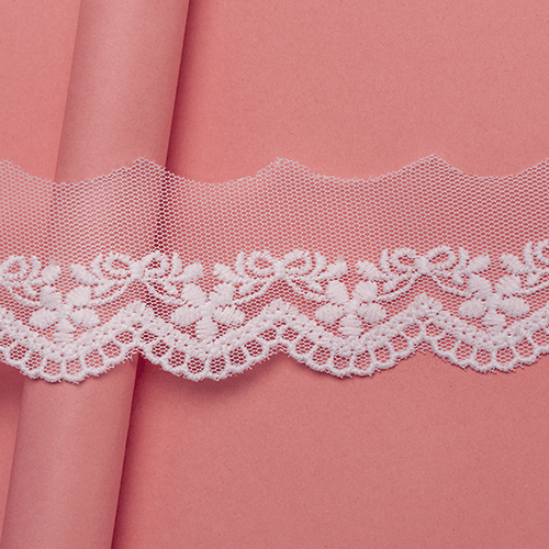 Bordado em Tule Artepunto BT018 3,5cm X 13,7mts