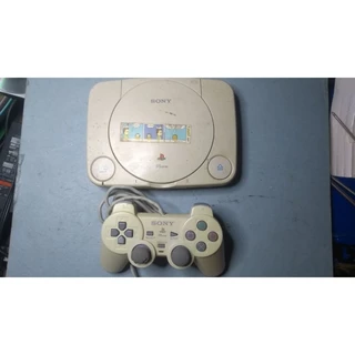 Playstation 1 com detalhes N701