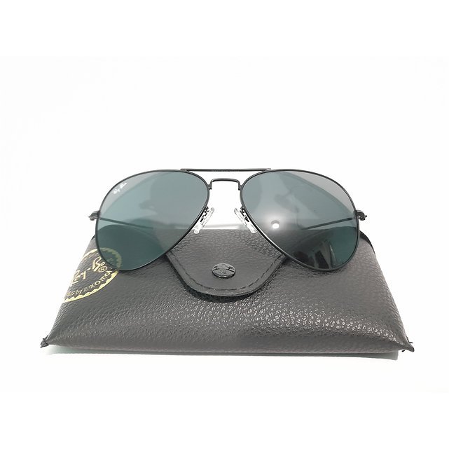 Óculos de sol Clássico Ray-Ban preto aviador com lentes de cristal