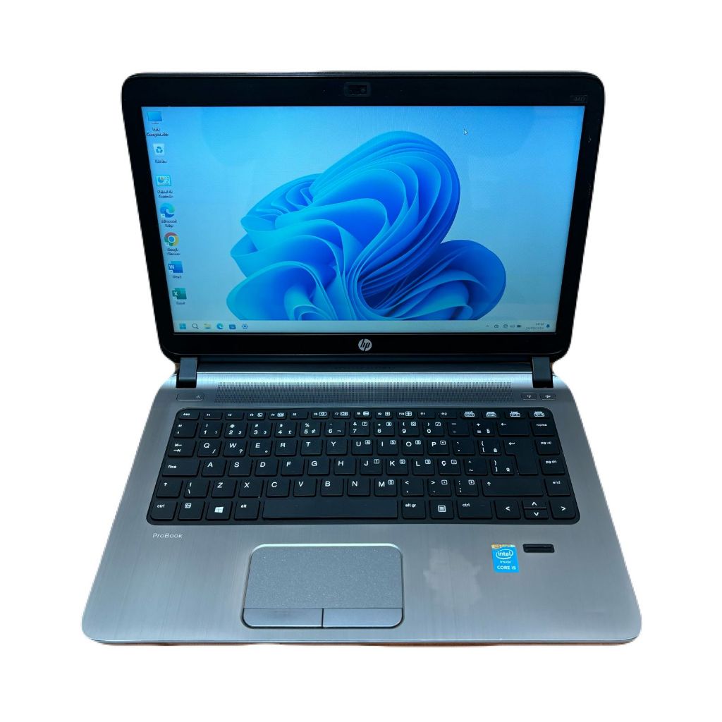 第8世代〜hpエイチピーi5/メモリー8GB/SSD-256GB/web カメラ