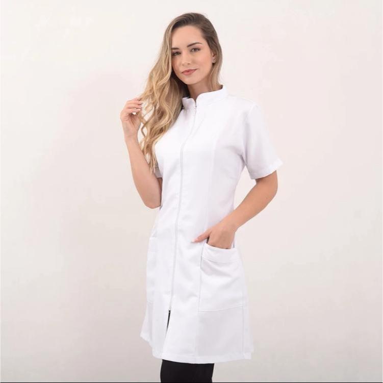 Jaleco Branco Enfermeira Dentista Esteticista Manga Curta Acinturado Gabardine Premium Ziper e Bolsos.