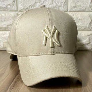 Boné Nude New York NY NYC Feminino Caqui Bege Creme Masculino Combina com tudo e com qualquer look!
