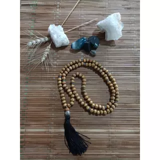 Japamala de madeira rajada natural Artesanal 108 contas