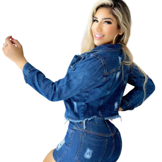 Jaqueta Jeans Feminina Oversized - Conforto e Estilo em um Só Produto!