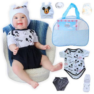 Bebê Reborn Menino Original Realista de Silicone Pode Dar Banho Com Roupa Do Mickey e Bolsa Maternidade