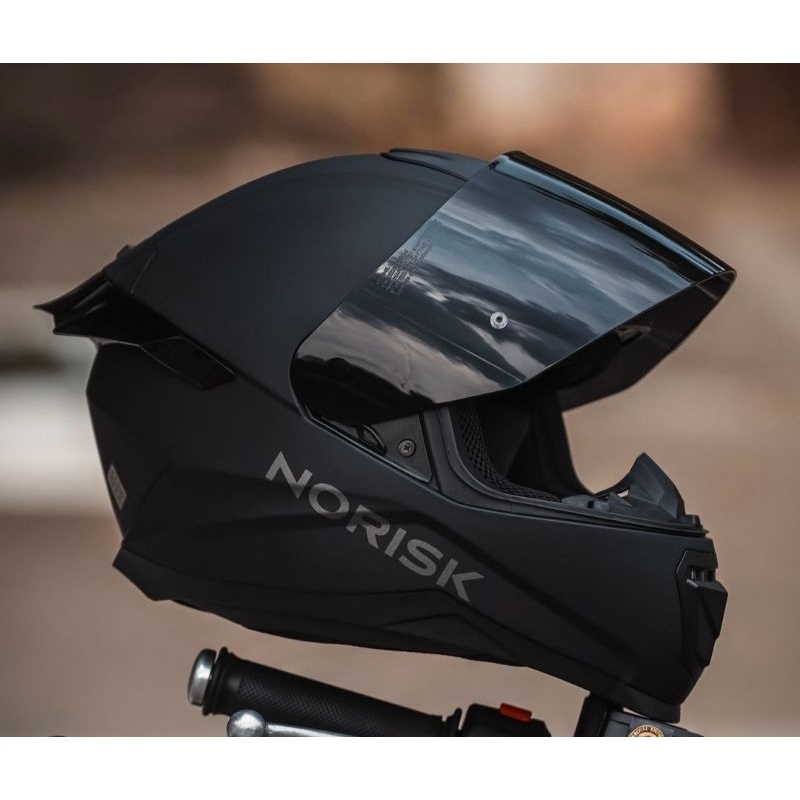 CAPACETE NORISK RAZOR MONOCOLOR FOSCO BLACK EDITION