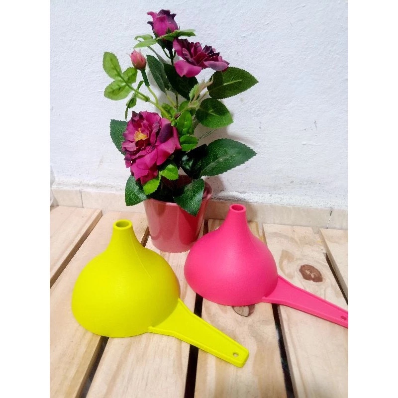 Funil Tupperware | Shopee Brasil