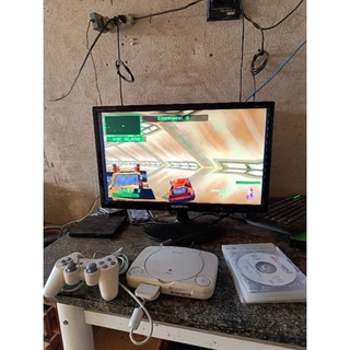 PS1 funcionando perfeitamente Desbloqueado 1 controle original cabos fonte original 3 jogos