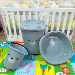 Conjunto Infantil Lavaderia do bebê - Cesto 38l Bacia 17l e balde 8l