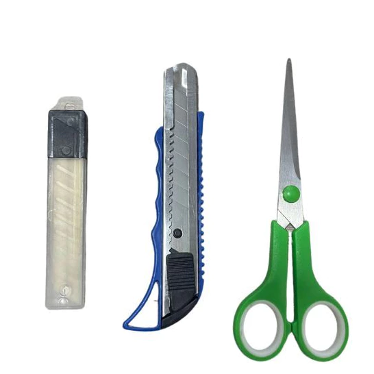Kit 2 Estilete Profissional + 1 Tesoura 7” Papelaria