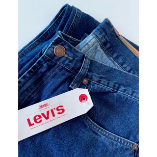 Calça Jeans Masculina - Modelo Tradicional Corte Reto