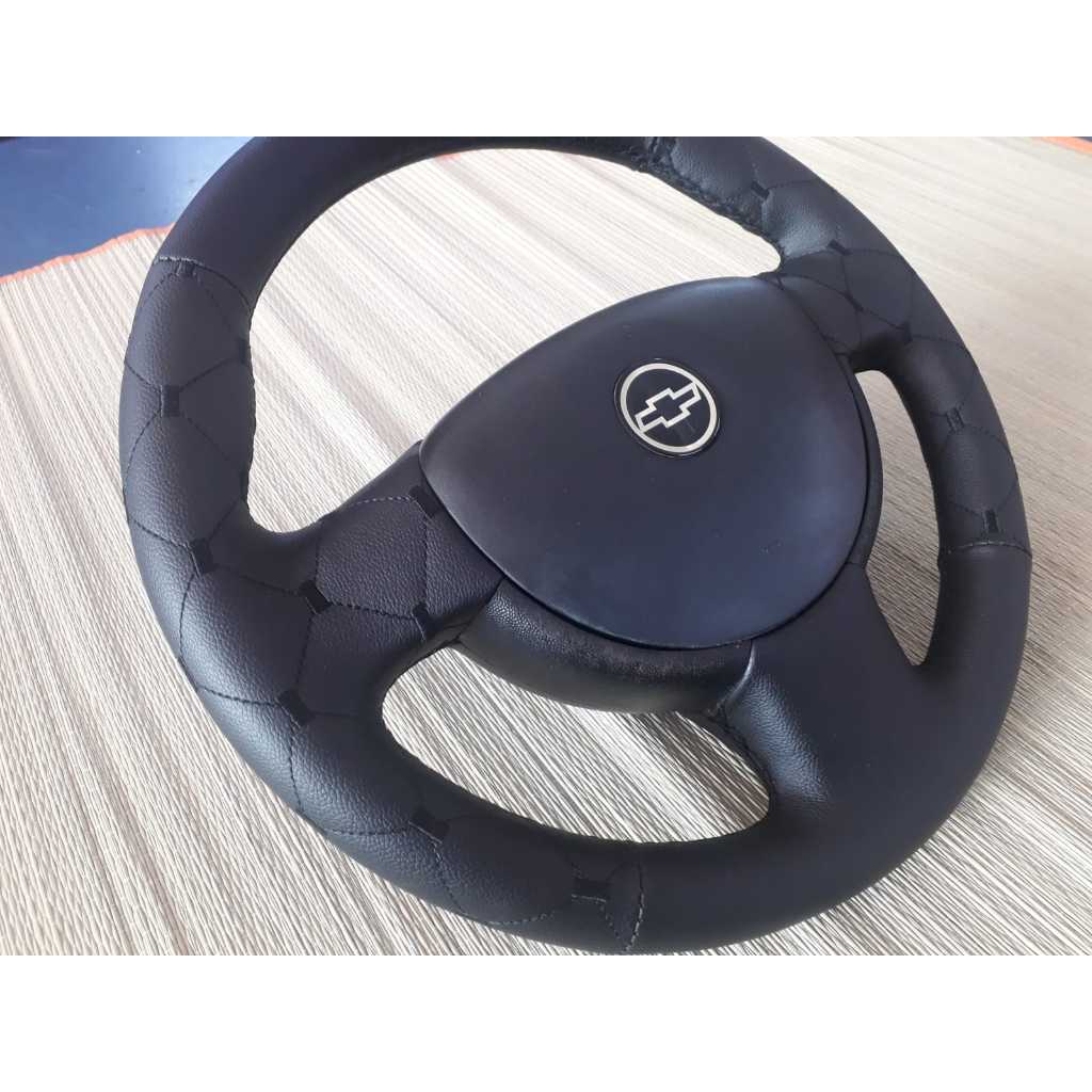 CAPA DE VOLANTE CORSA/MERIVA/MONTANA - PERSONALIZADA