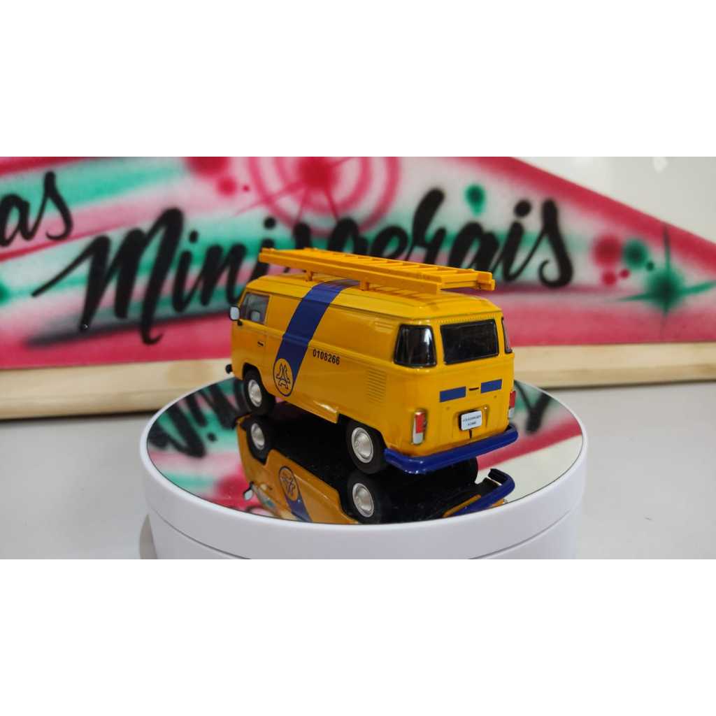 Miniatura VW Volkswagen kombi telesp -- Veículos de Serviço do Brasil